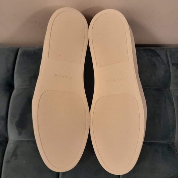 Brand New - Vince Women's Warren Shoe, Black - Picture 7 of 8